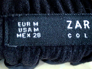 Pantalon Casual Zara de la taille M, de couleur noir