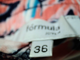 Pantalon Fórmula Joven de la taille 36, de couleur imprimés