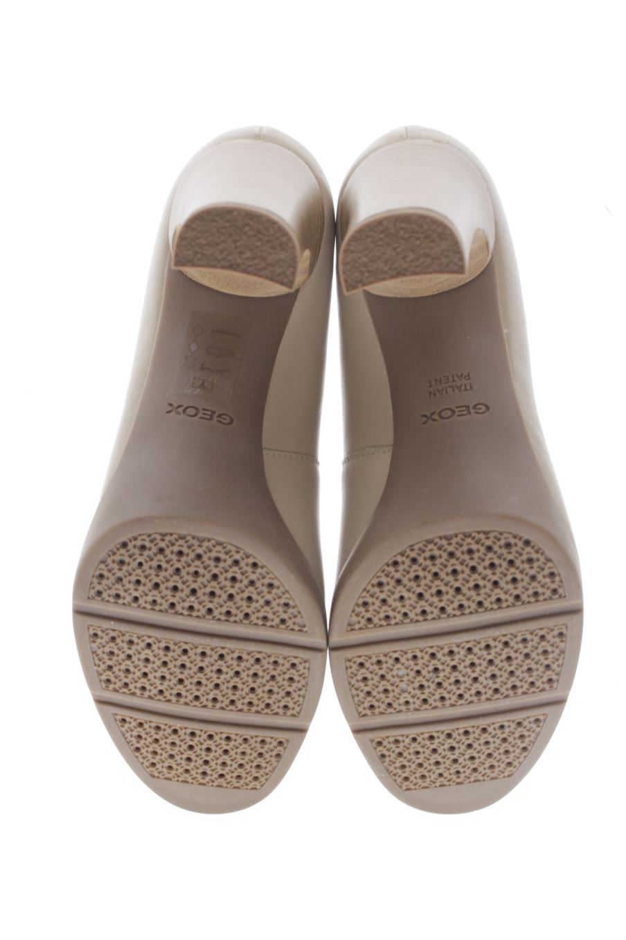 Zapatos de tacon de Geox de la talla 36, de color marrón de