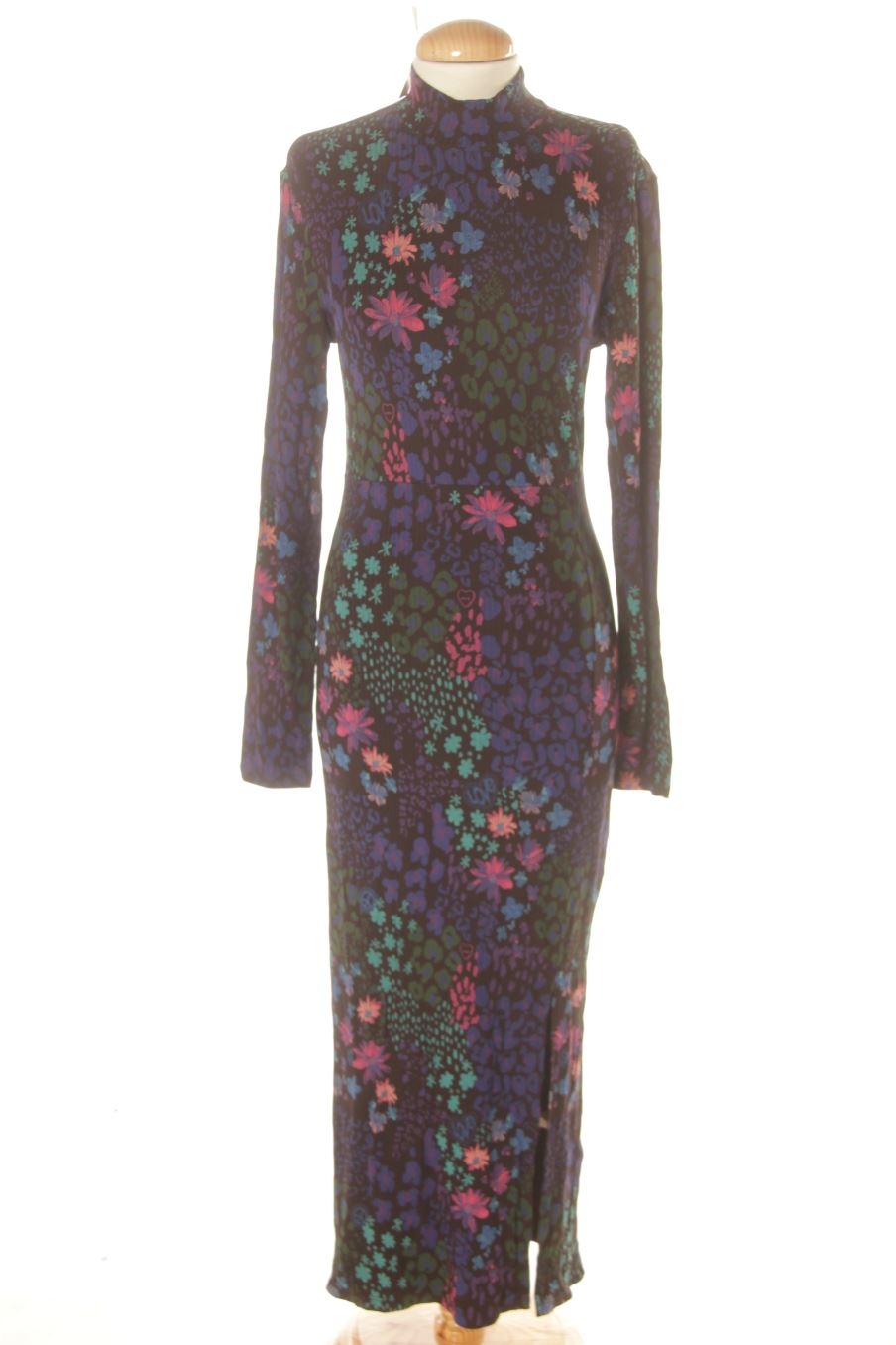 Robe casual Desigual de la taille M, de couleur imprimés