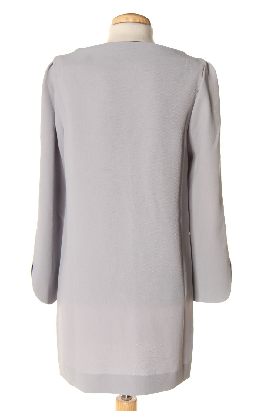 Vestito casual de Zara de la talla S, de color viola