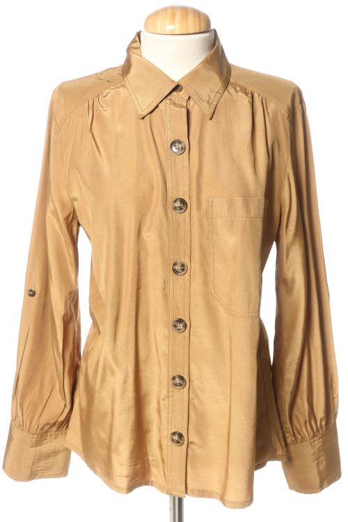 Chemise