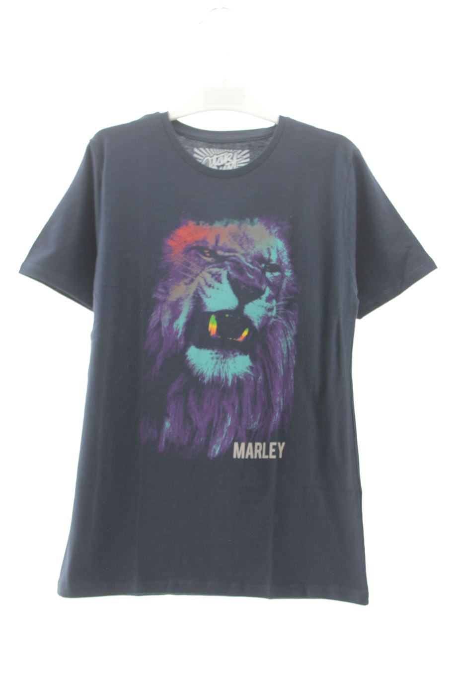 T-shirt Stardust de la taille 7 ans avec une étiquette