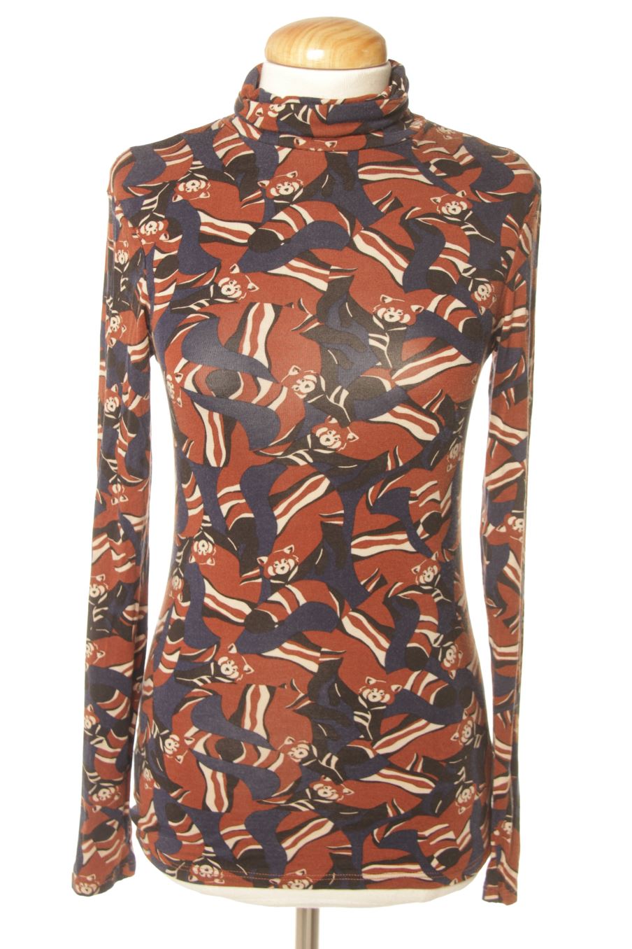 Pull Promod de la taille S, de couleur imprimés