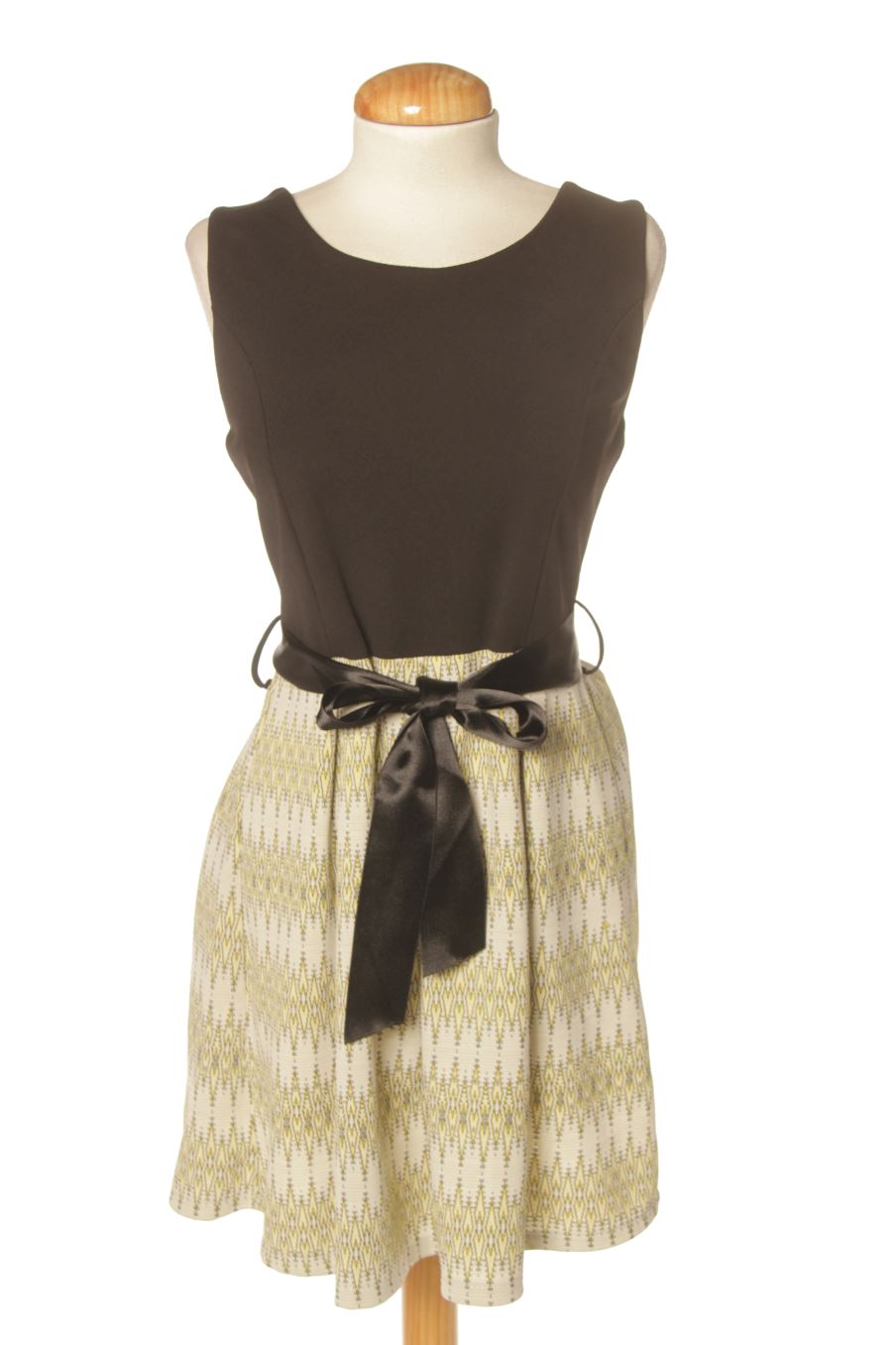 Robe casual New collection de la taille XS, de couleur beige