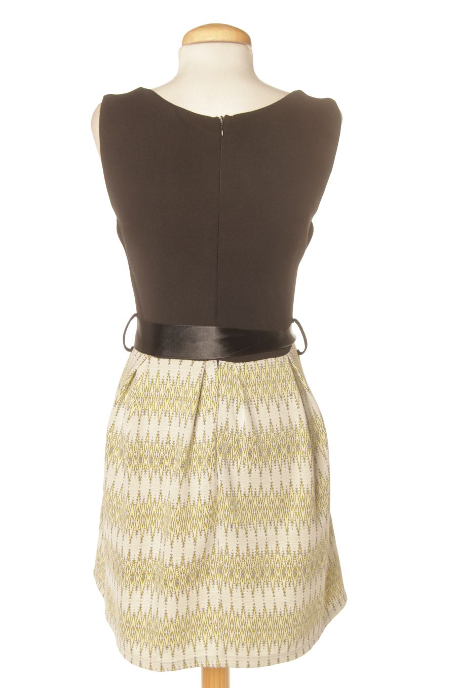 Robe casual New collection de la taille XS, de couleur beige