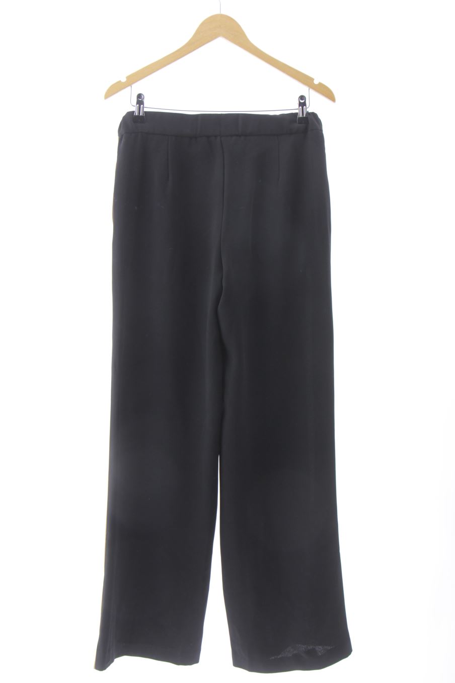 Pantalón de Mango de la talla 38, de color negro
