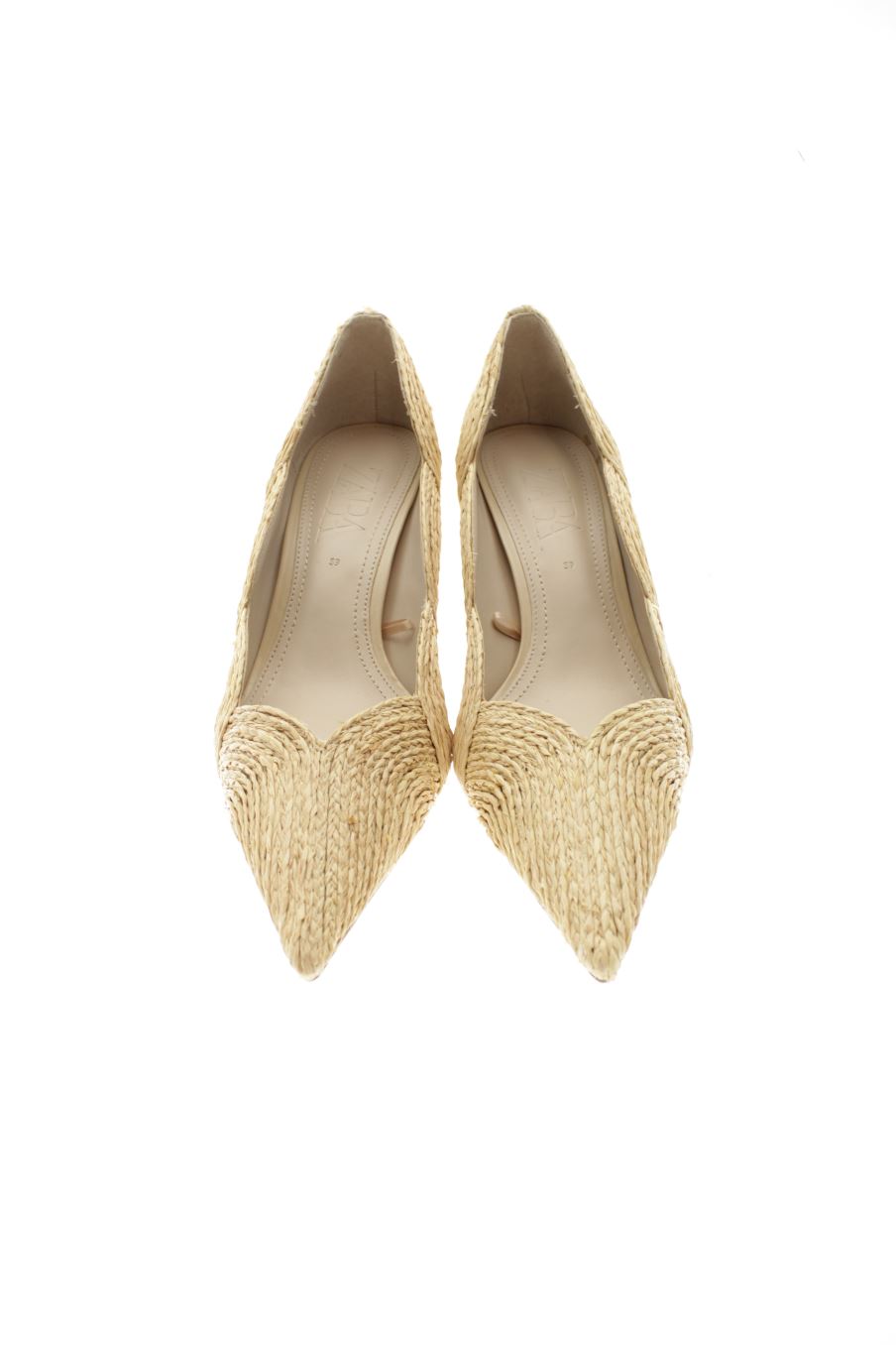 Zapatos de tacon de Zara de la talla 39, de color marrón de