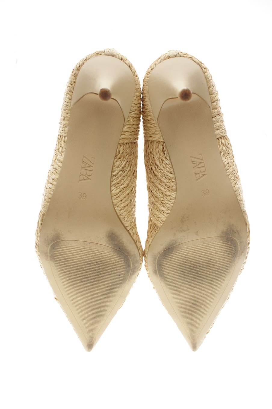 Zapatos de tacon de Zara de la talla 39, de color marrón de