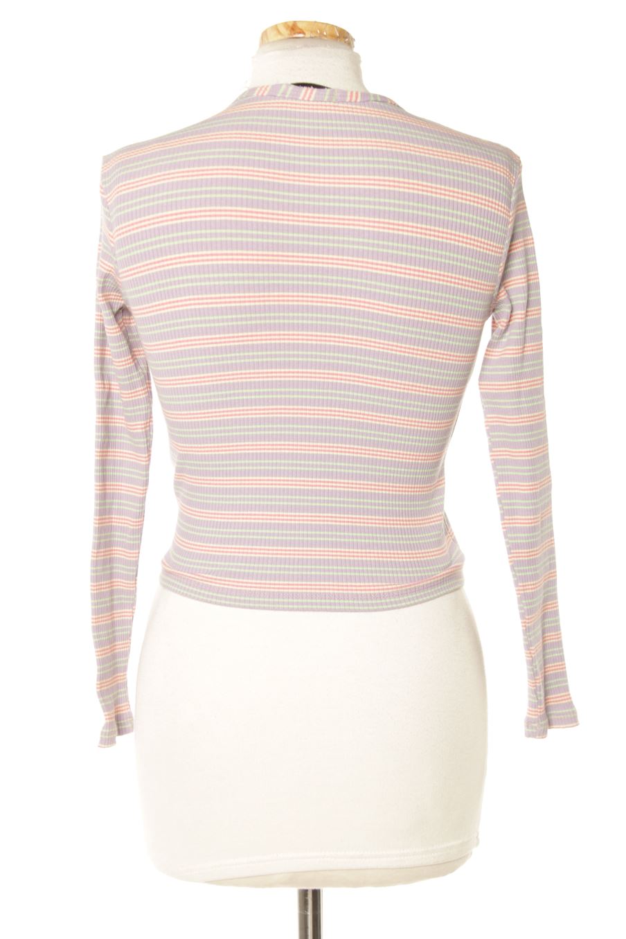Top Stradivarius de la taille M, de couleur rayures