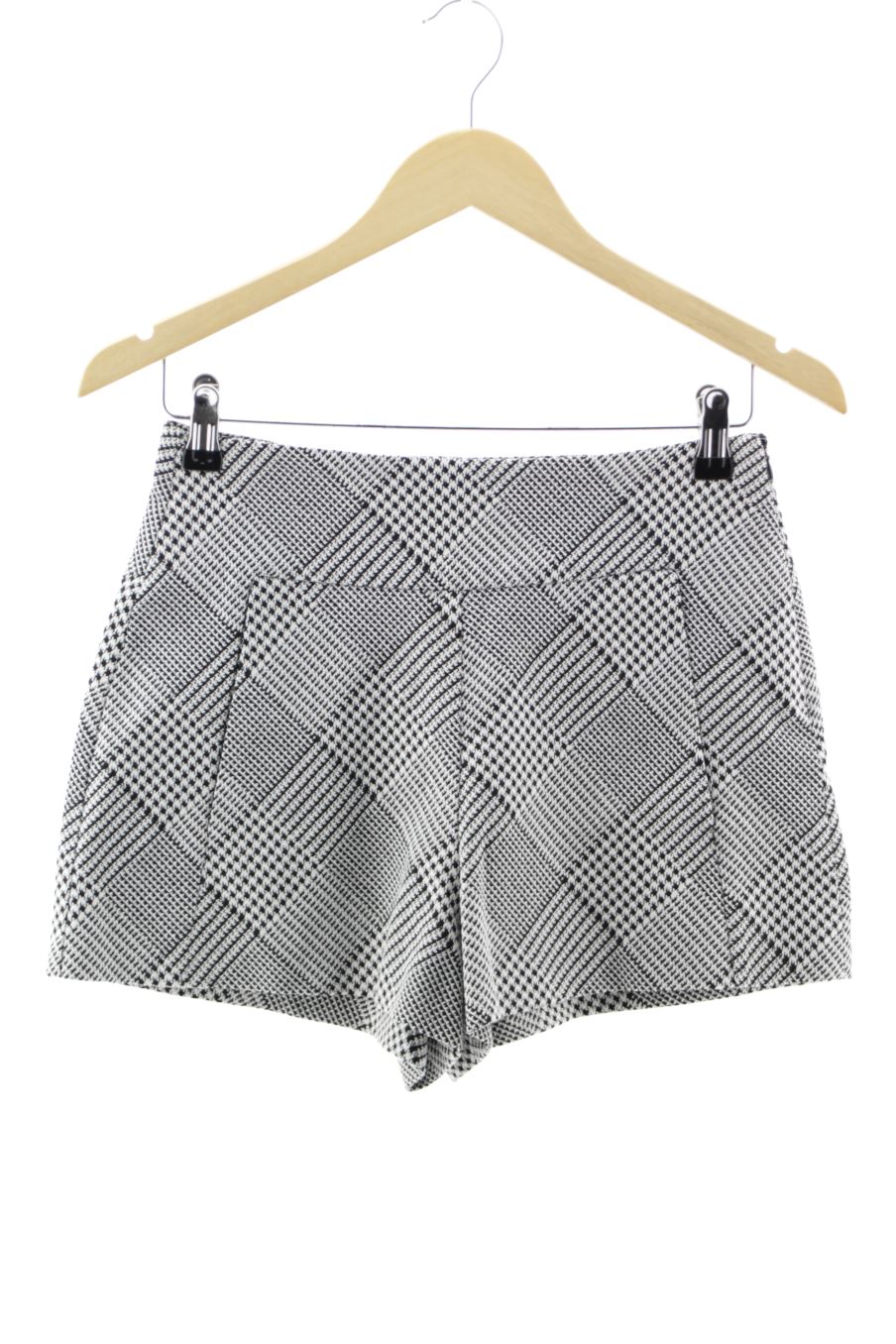 Pantaloni corti de Trf (ZARA) de la talla S, de color quadri