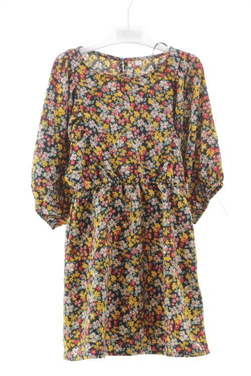 Aufwändiges Kleid