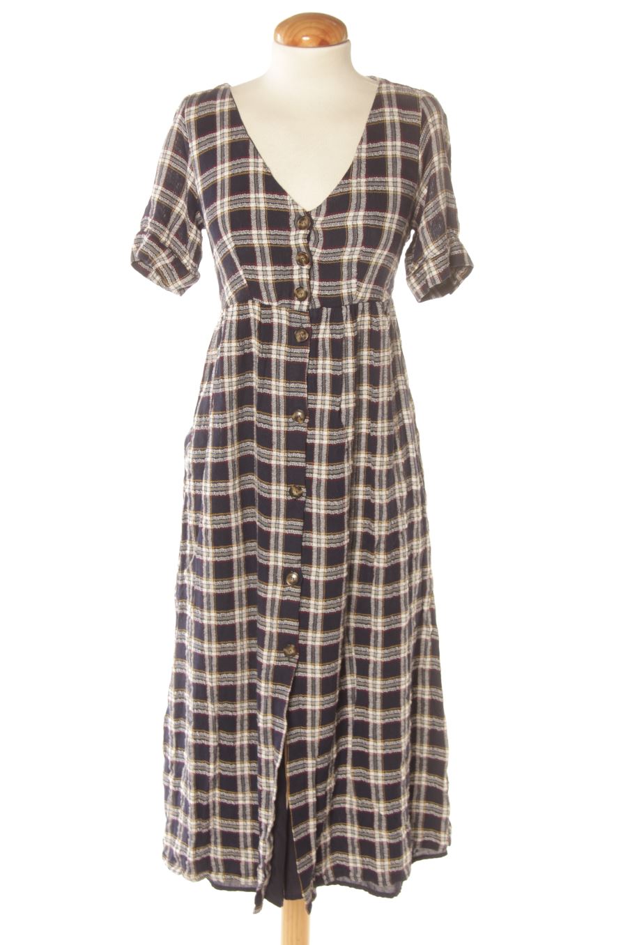 Robe casual Pull & Bear de la taille S, de couleur carreaux