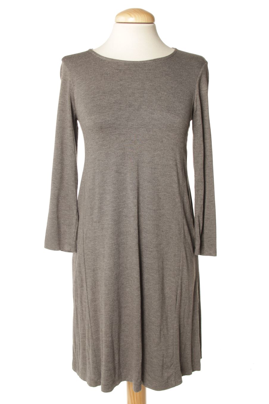 Robe casual Stradivarius de la taille S, de couleur gris