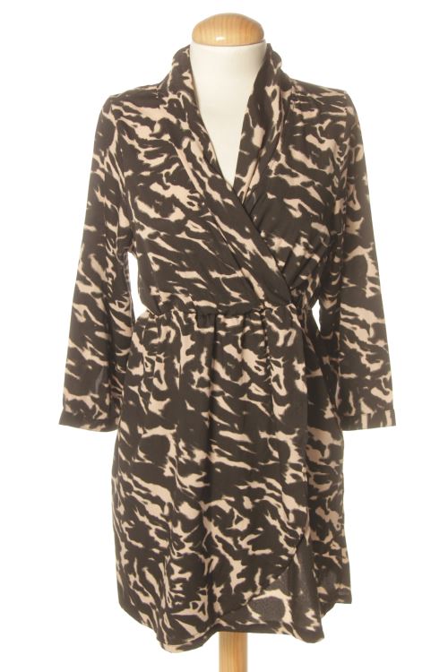 Einfaches Kleid