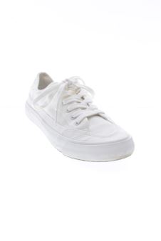 Deportivos 38 Zara