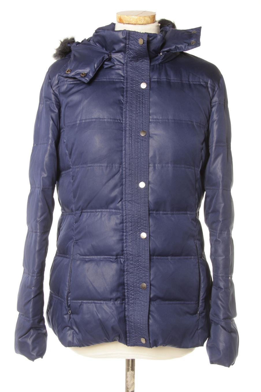 Blouson Caroll de la taille M, de couleur bleu