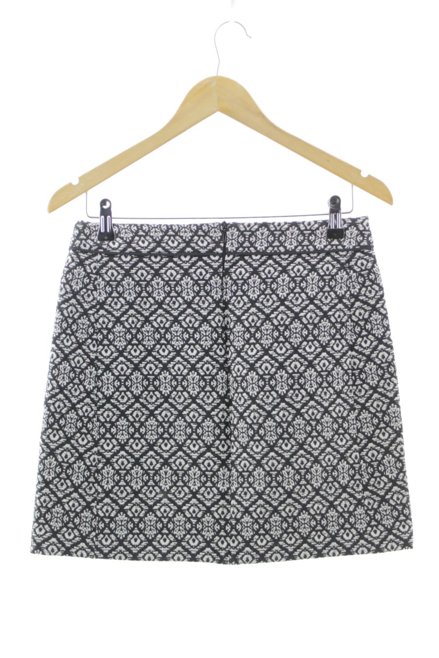 Jupe Fórmula Joven de la taille 40, de couleur noir