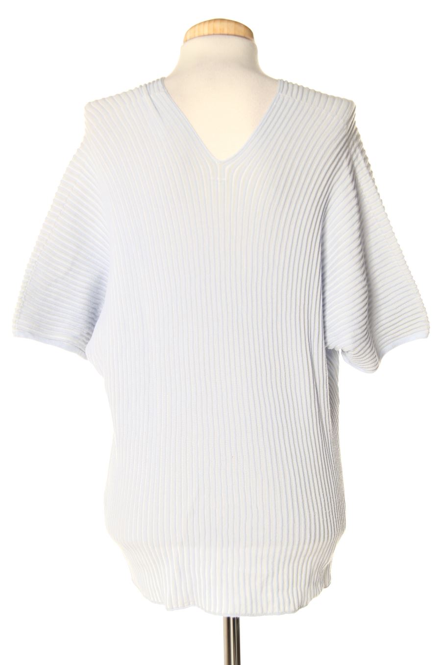 Pull Uniqlo de la taille M, de couleur bleu