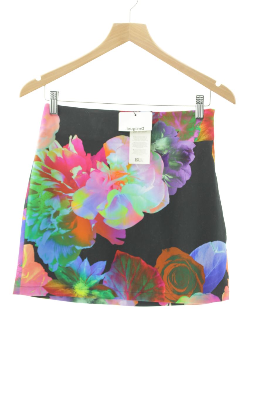 Jupe Desigual de la taille M, de couleur imprimés