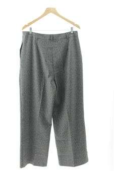 Pantalon 44 Friends like these...