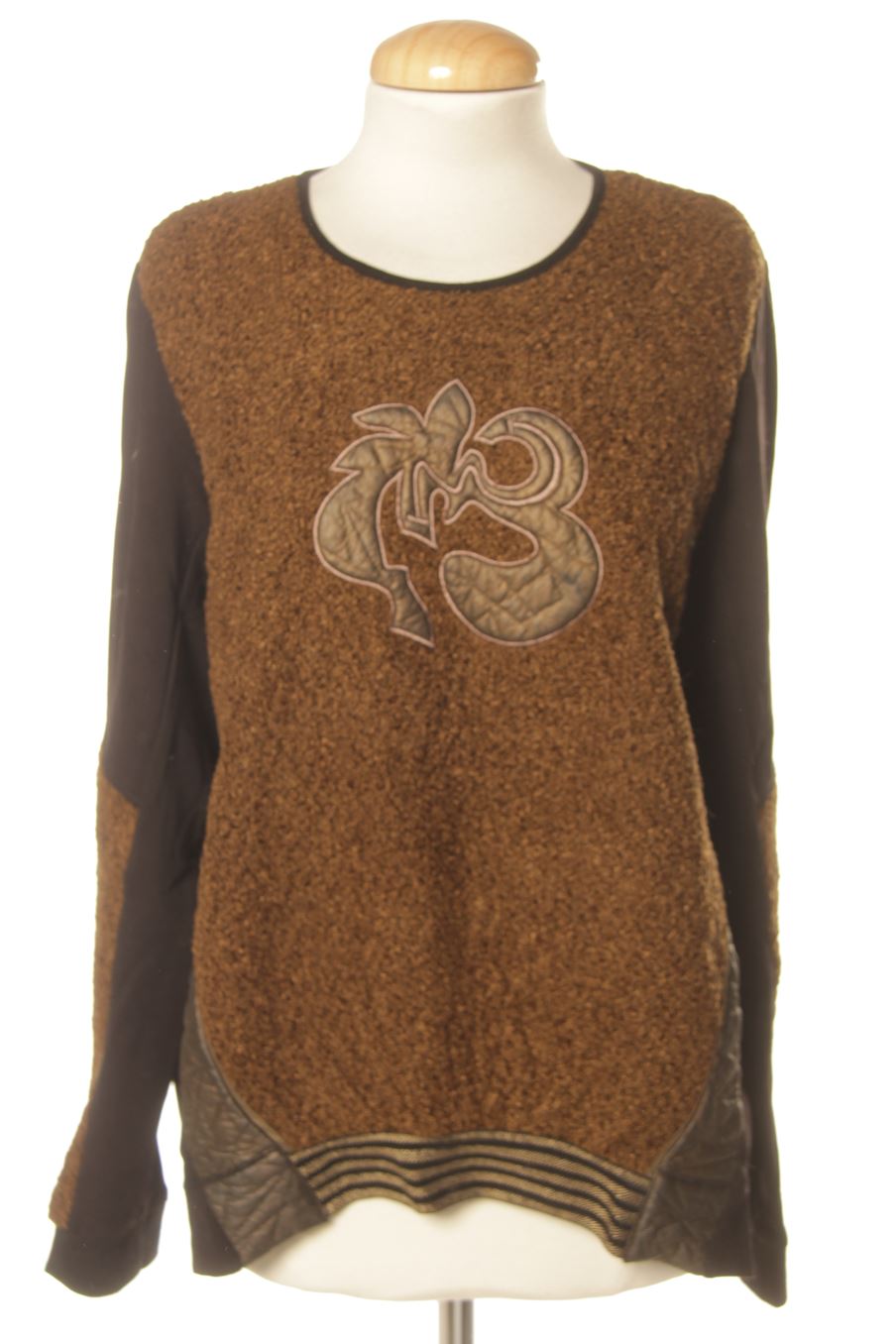 Sweat M de Miguel de la taille 46, de couleur noir