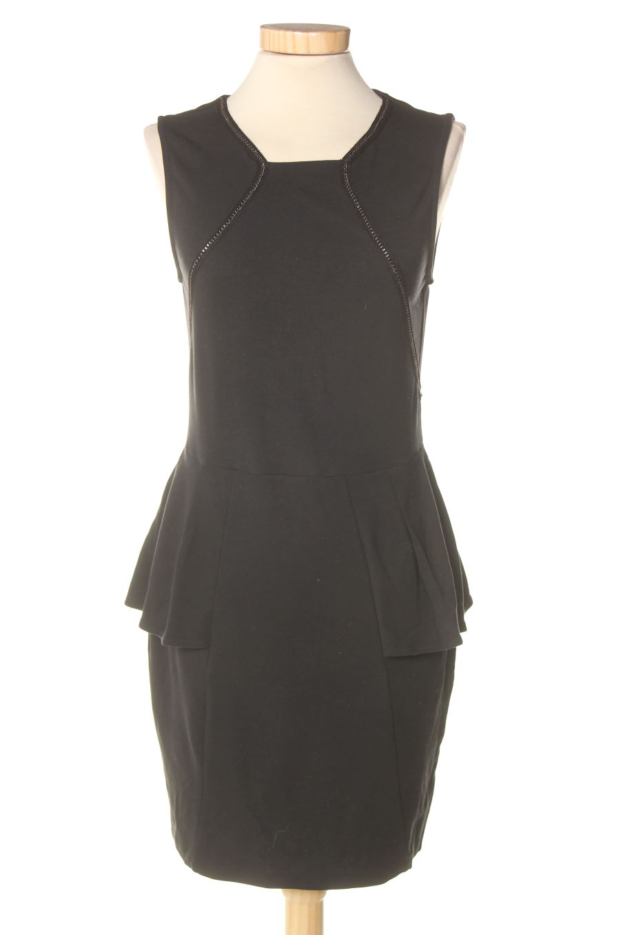 Robe casual trf (ZARA) de la taille M, de couleur noir