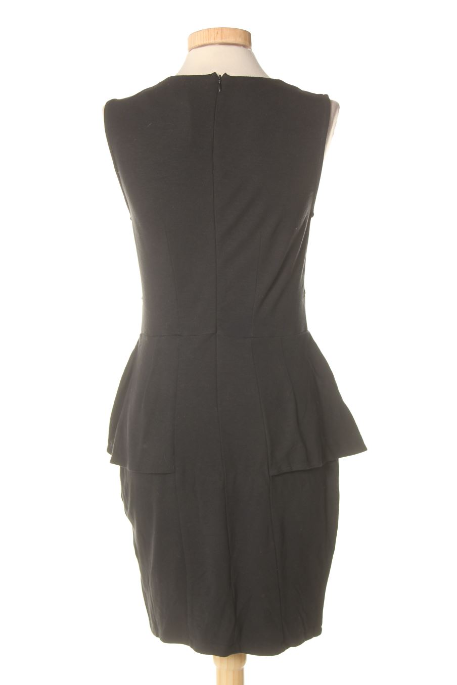 Robe casual trf (ZARA) de la taille M, de couleur noir