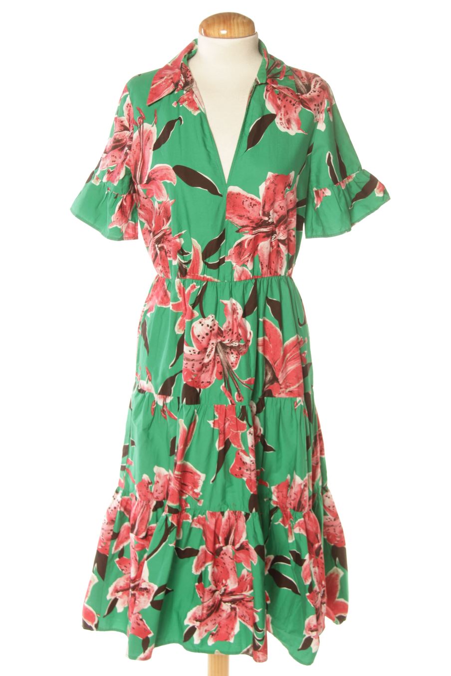 Robe casual Zara de la taille M, de couleur fleurs