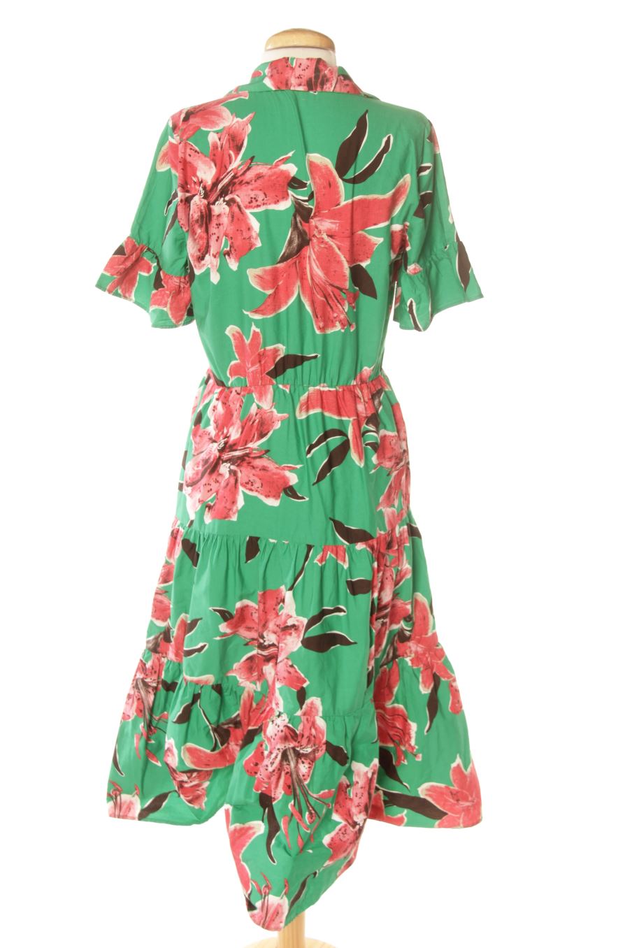 Robe casual Zara de la taille M, de couleur fleurs