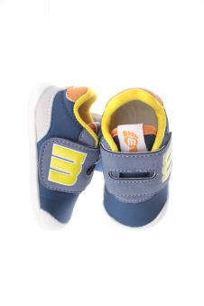 Chaussures de sport 19 Mustang, photo 1 sur 2