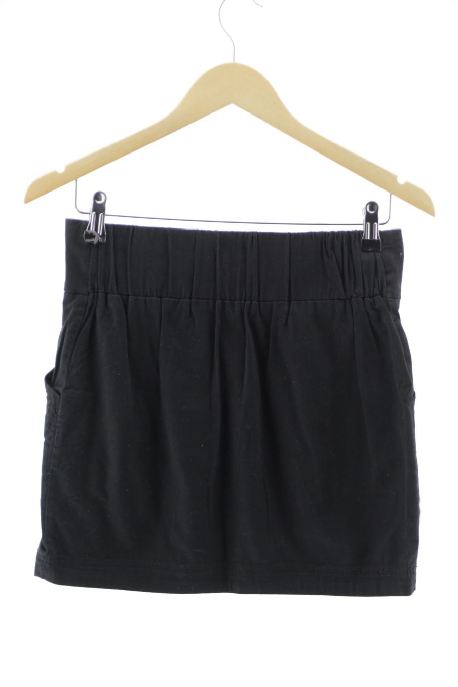 Jupe Stradivarius de la taille 36, de couleur noir