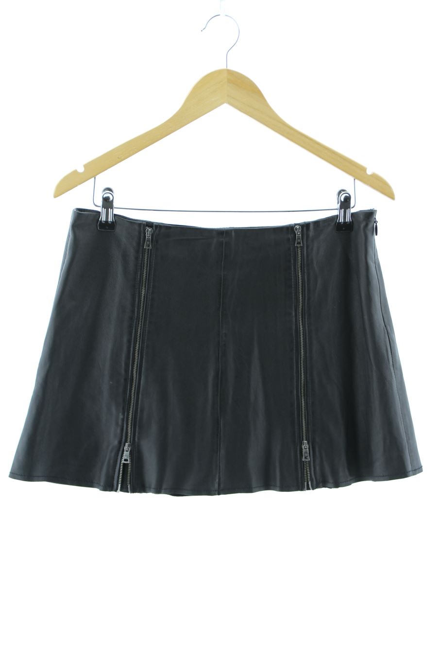 Falda de BCBGMAXAZRIA de la talla M, de color negro de piel