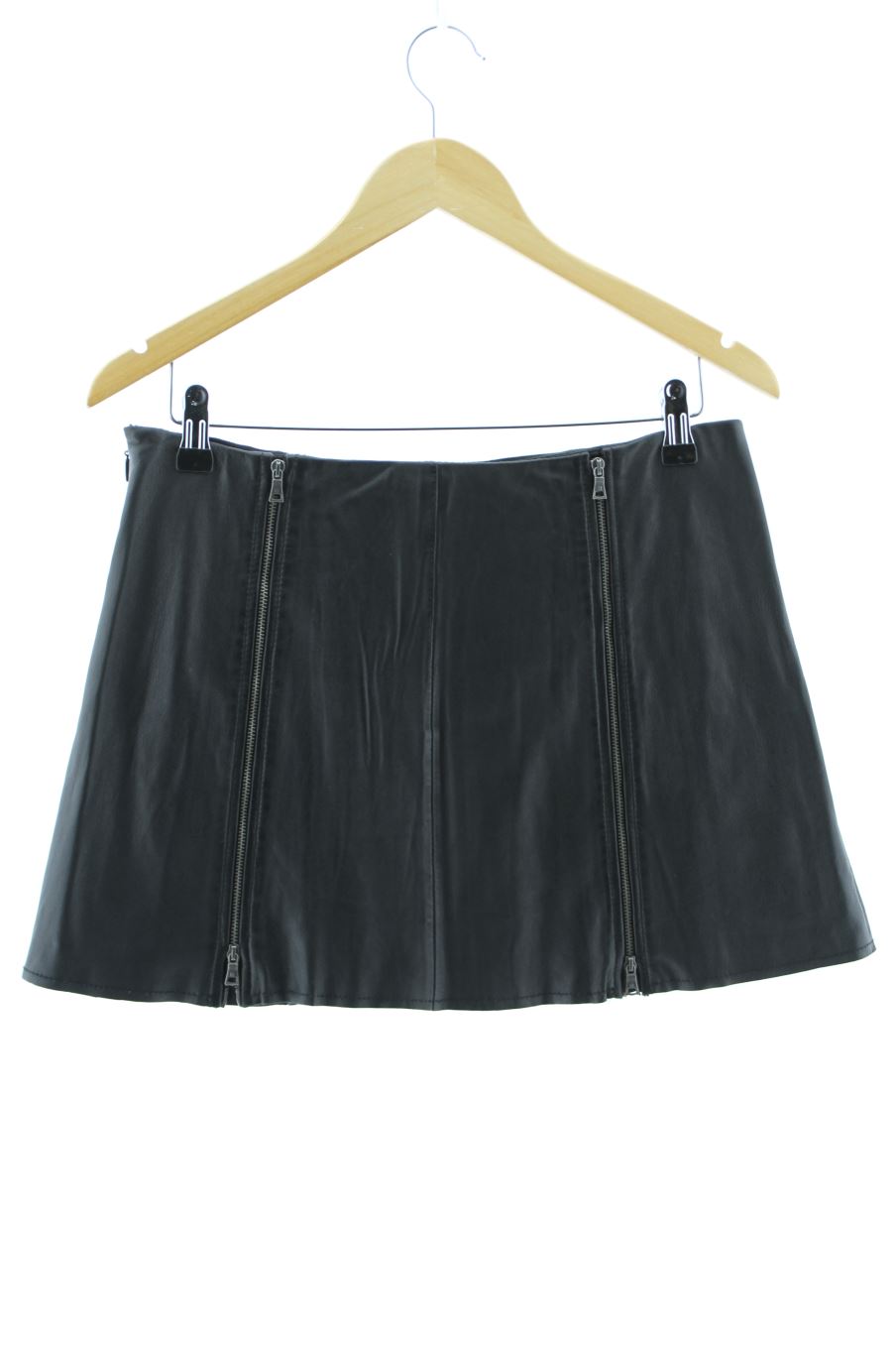 Falda de BCBGMAXAZRIA de la talla M, de color negro de piel