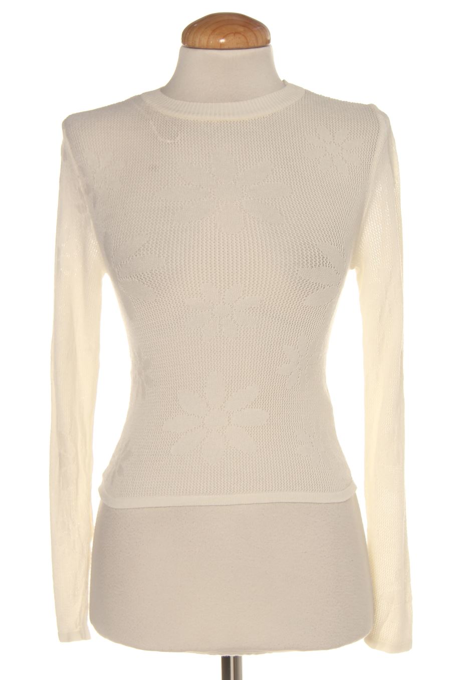 Pull Zara de la taille S, de couleur blanc