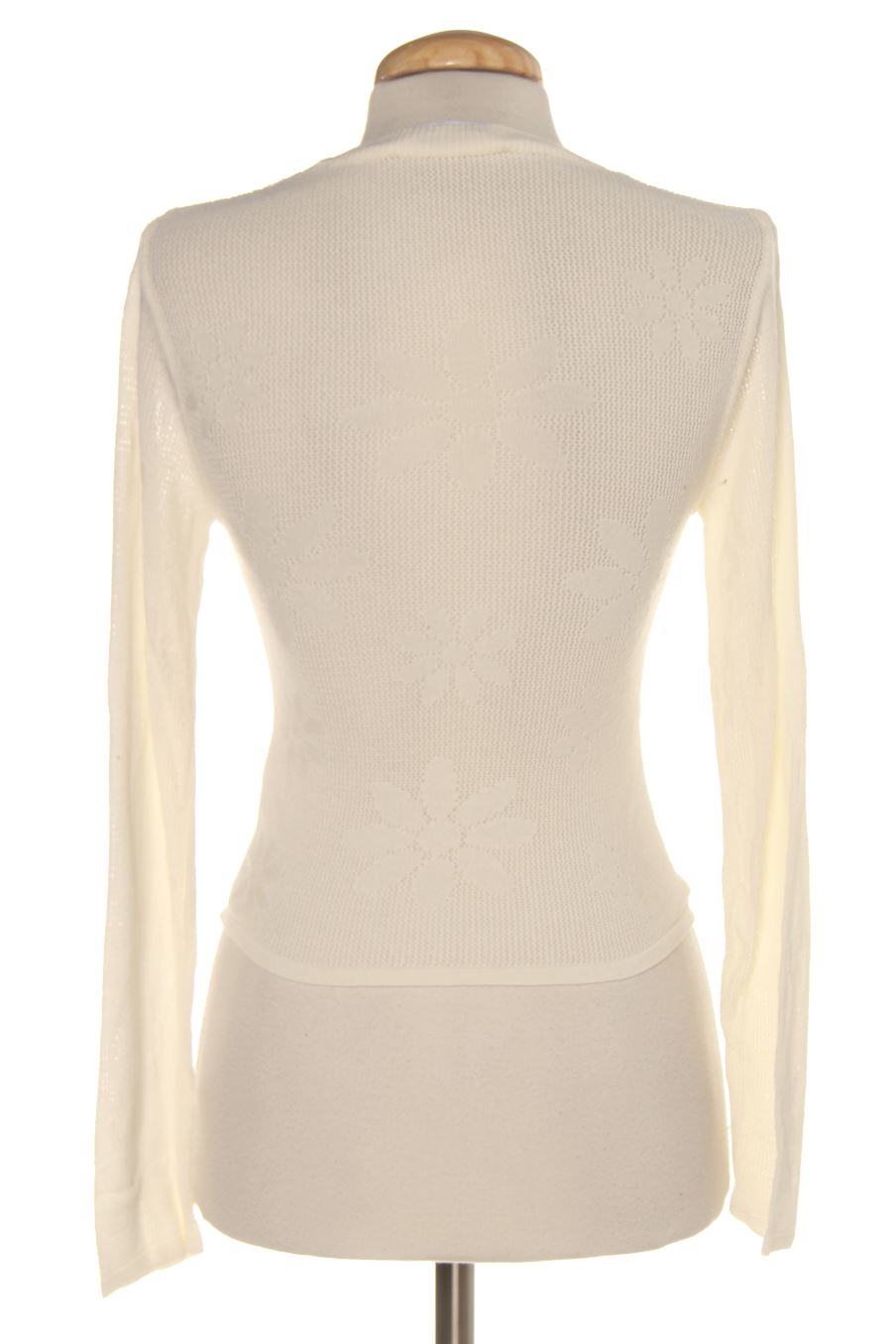 Pull Zara de la taille S, de couleur blanc
