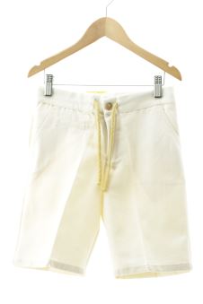 Pantaloni corti 8 anni Pili Carrera