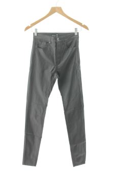 Pantalón 36 Stradivarius