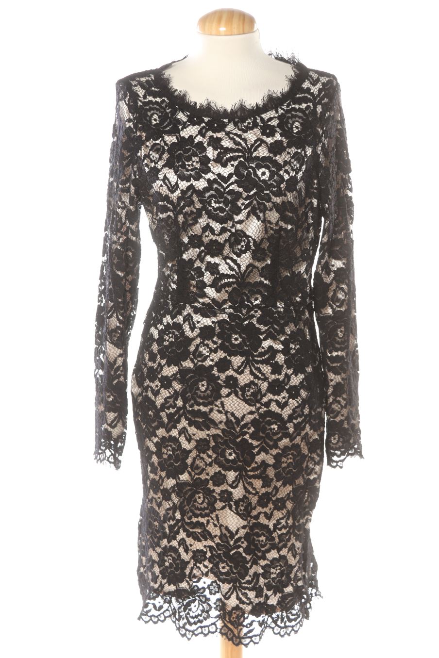Robe Molly Bracken de la taille M, de couleur noir