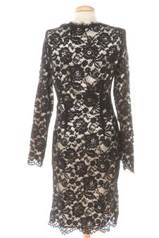 Robe M Molly Bracken