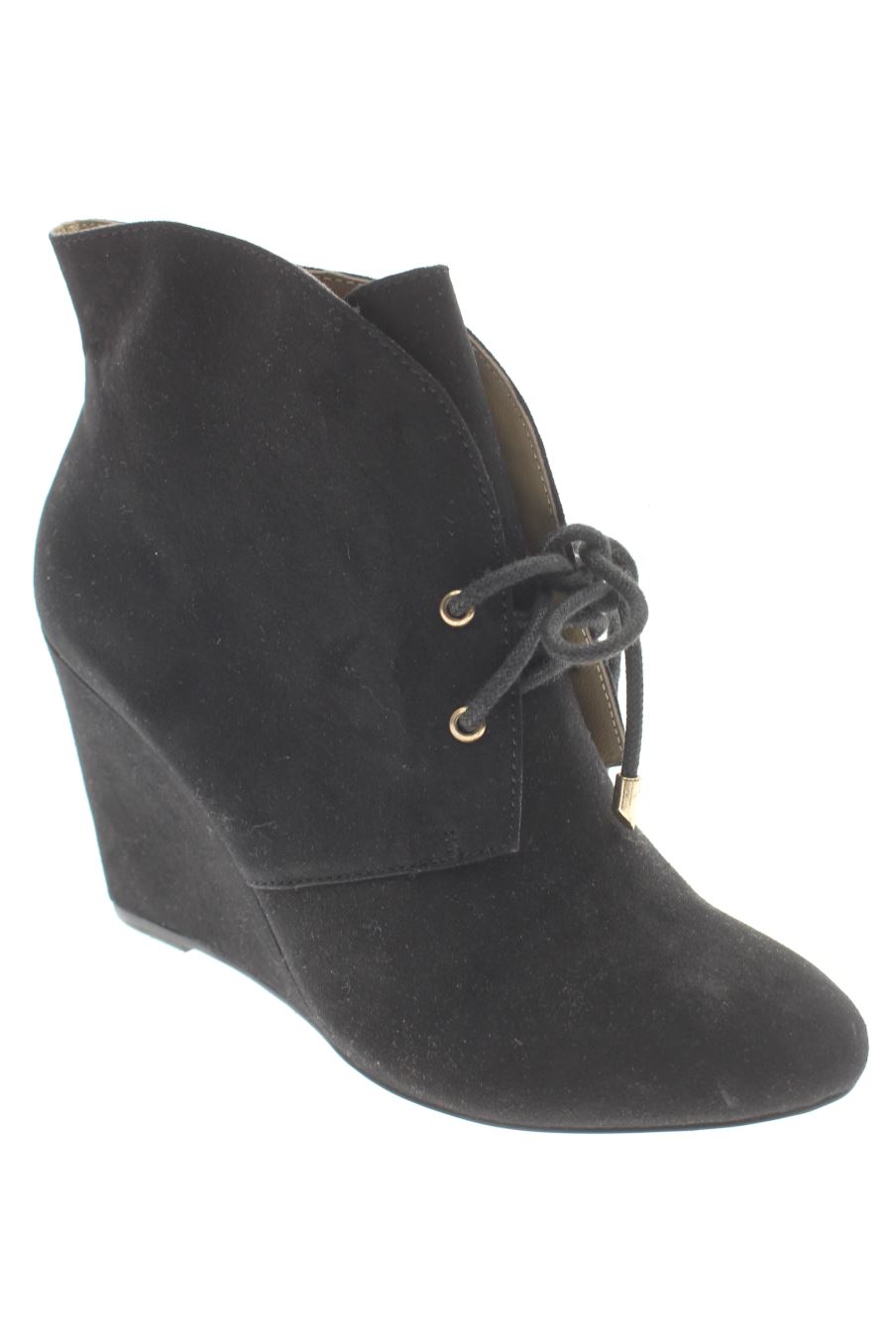 Botines de trf (ZARA) de la talla 36, de color negro de