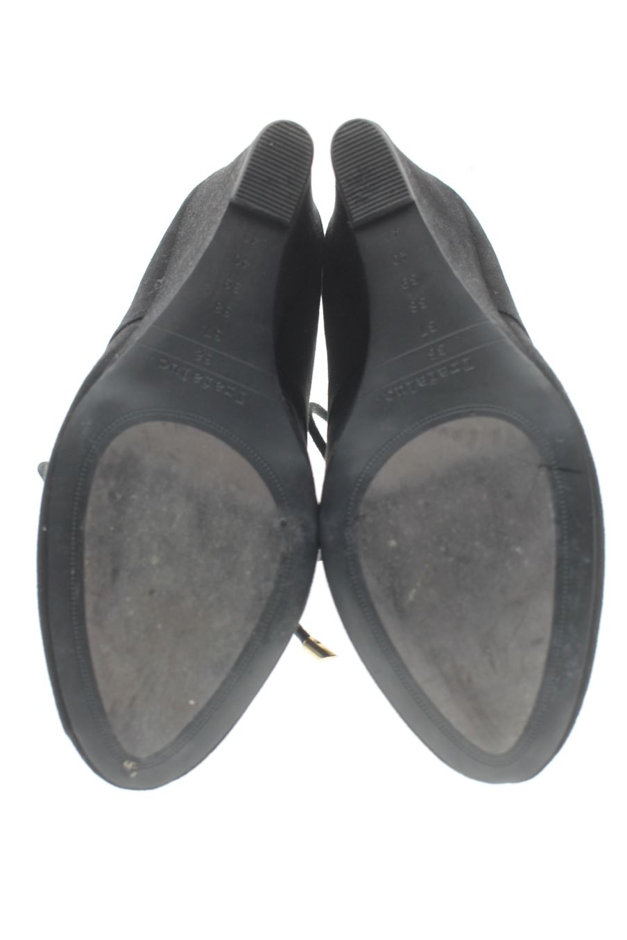 Botines de trf (ZARA) de la talla 36, de color negro de