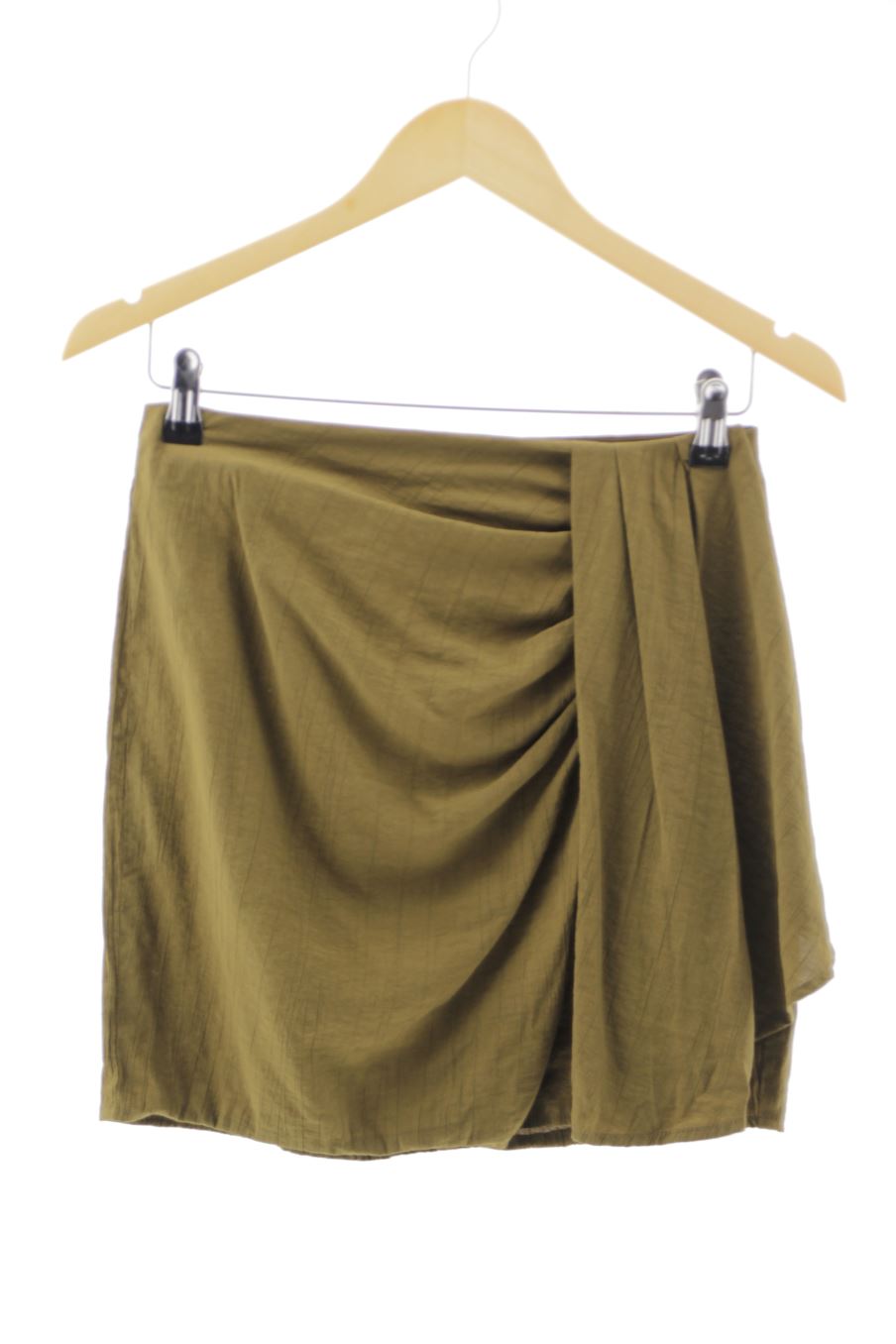 Faldas de Zara de la talla S, de color verde