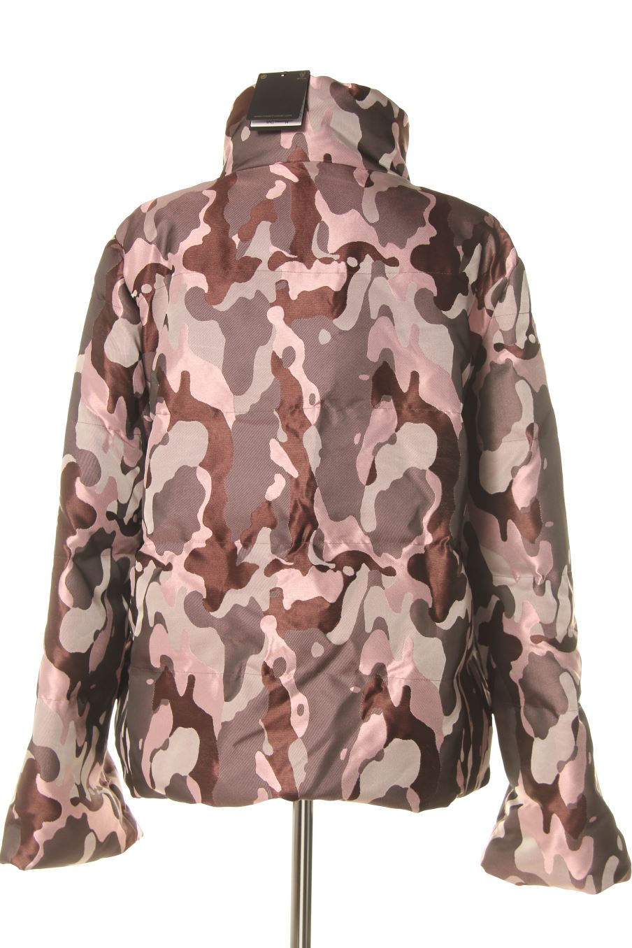 Cazadora de Massimo Dutti de la talla L, de color estampado
