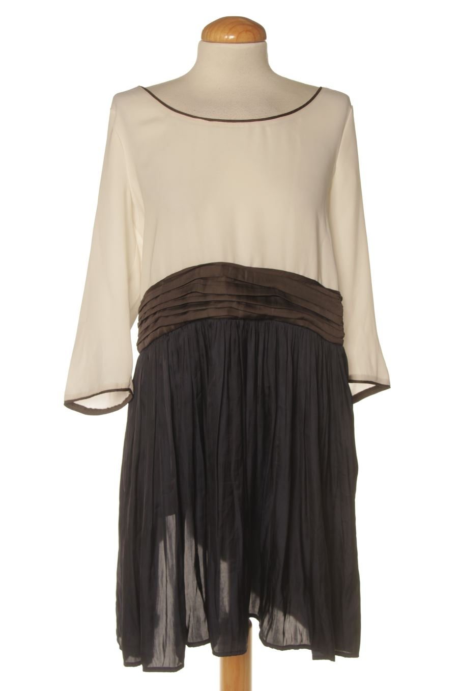 Robe casual Mango de la taille S, de couleur bleu marine