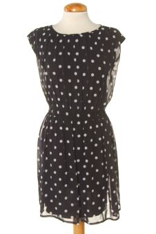 Vestido casual S Stradivarius, foto 1 de 2