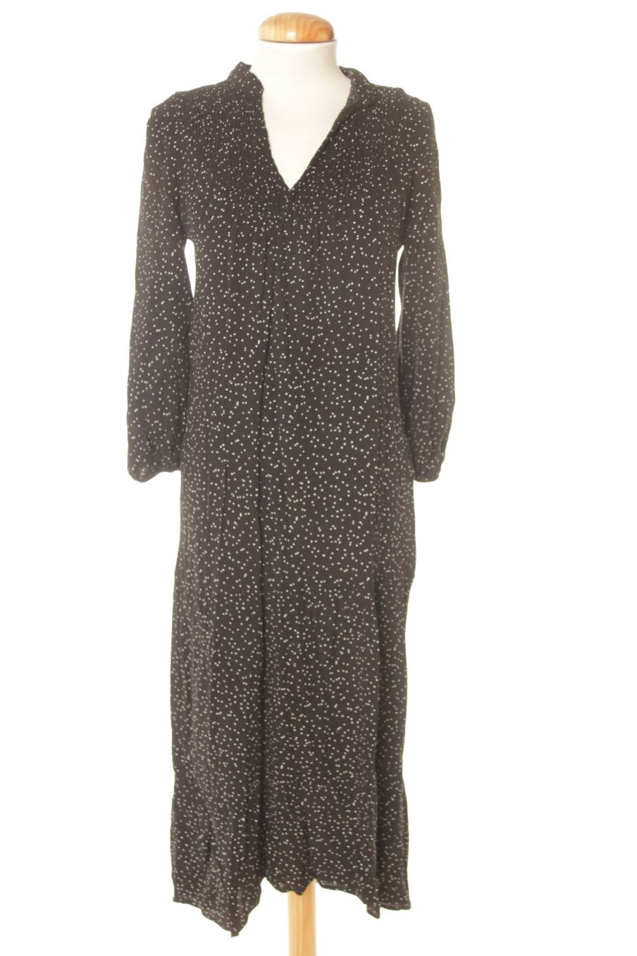 Vestido casual de Zara de la talla XS, de color estampado