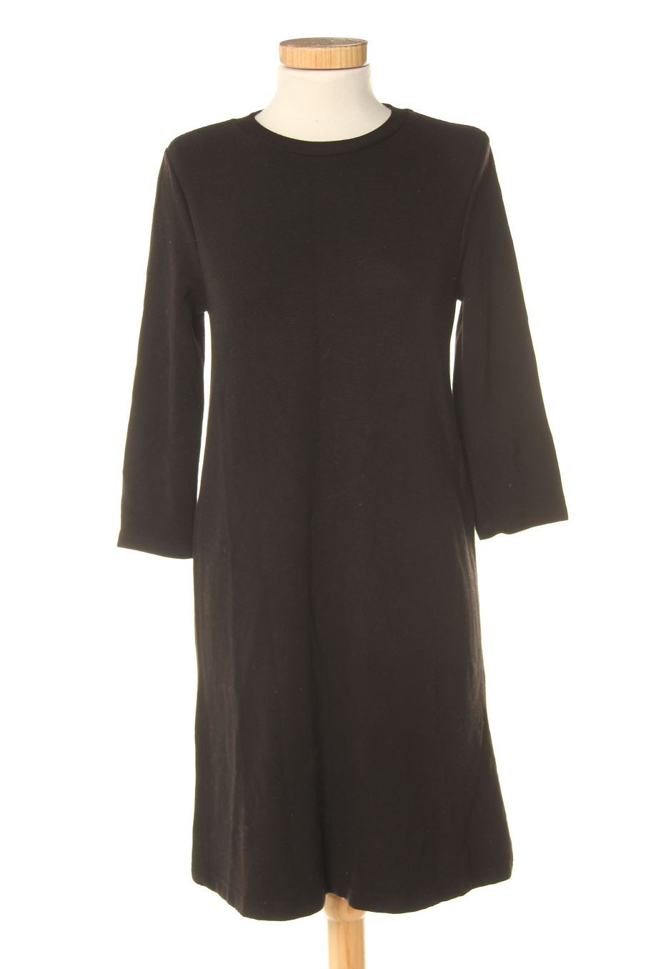 Vestido casual de Trf (ZARA) de la talla S, de color negro