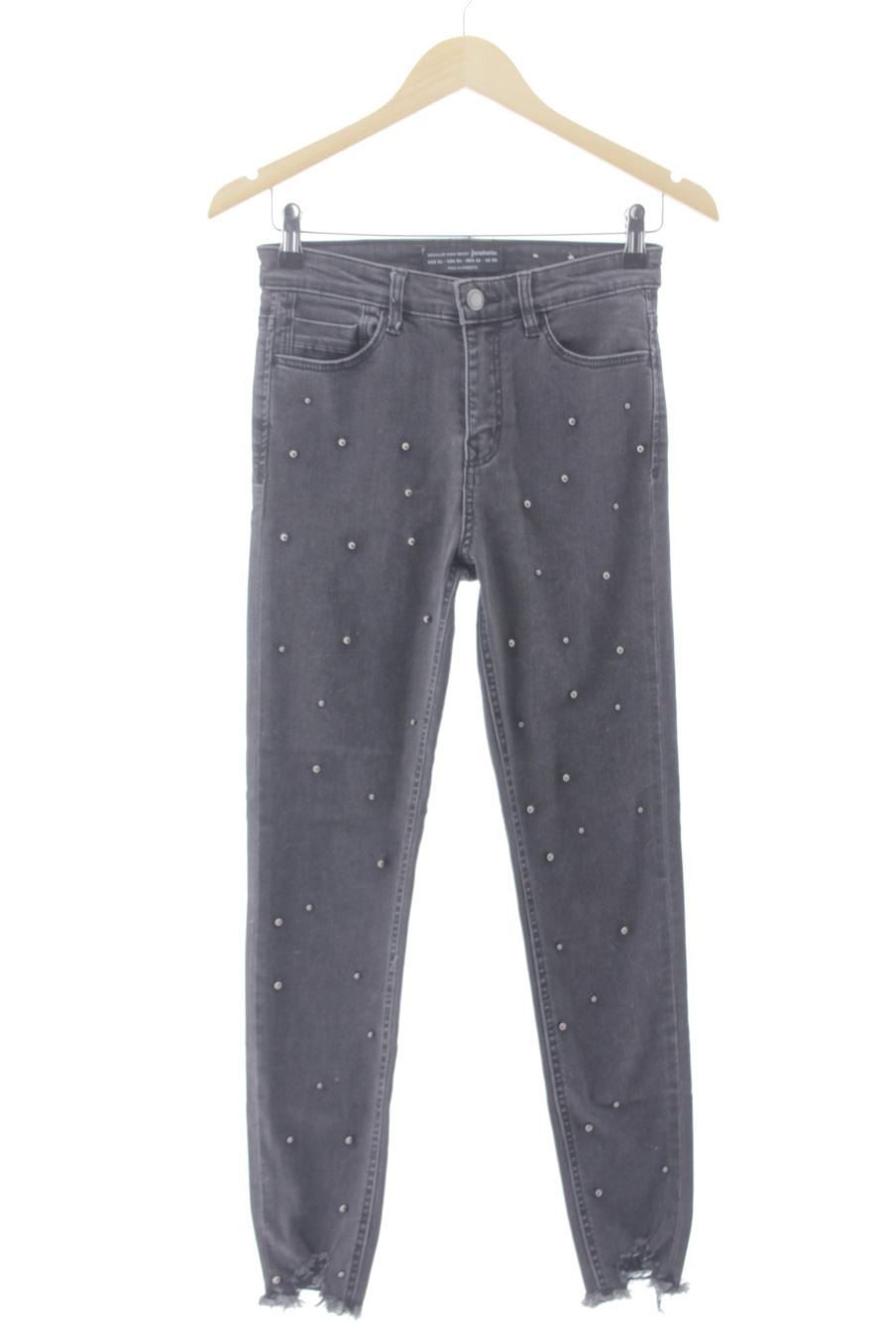 Vaquero de Stradivarius de la talla 36, de color gris de ropa vaquera