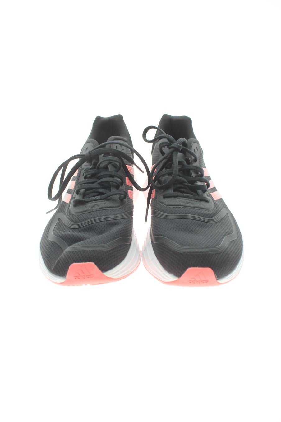 Deportivos de Adidas de la talla 42, de color negro de